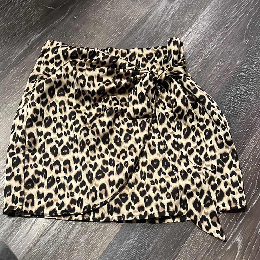 Cheetah satin skirt